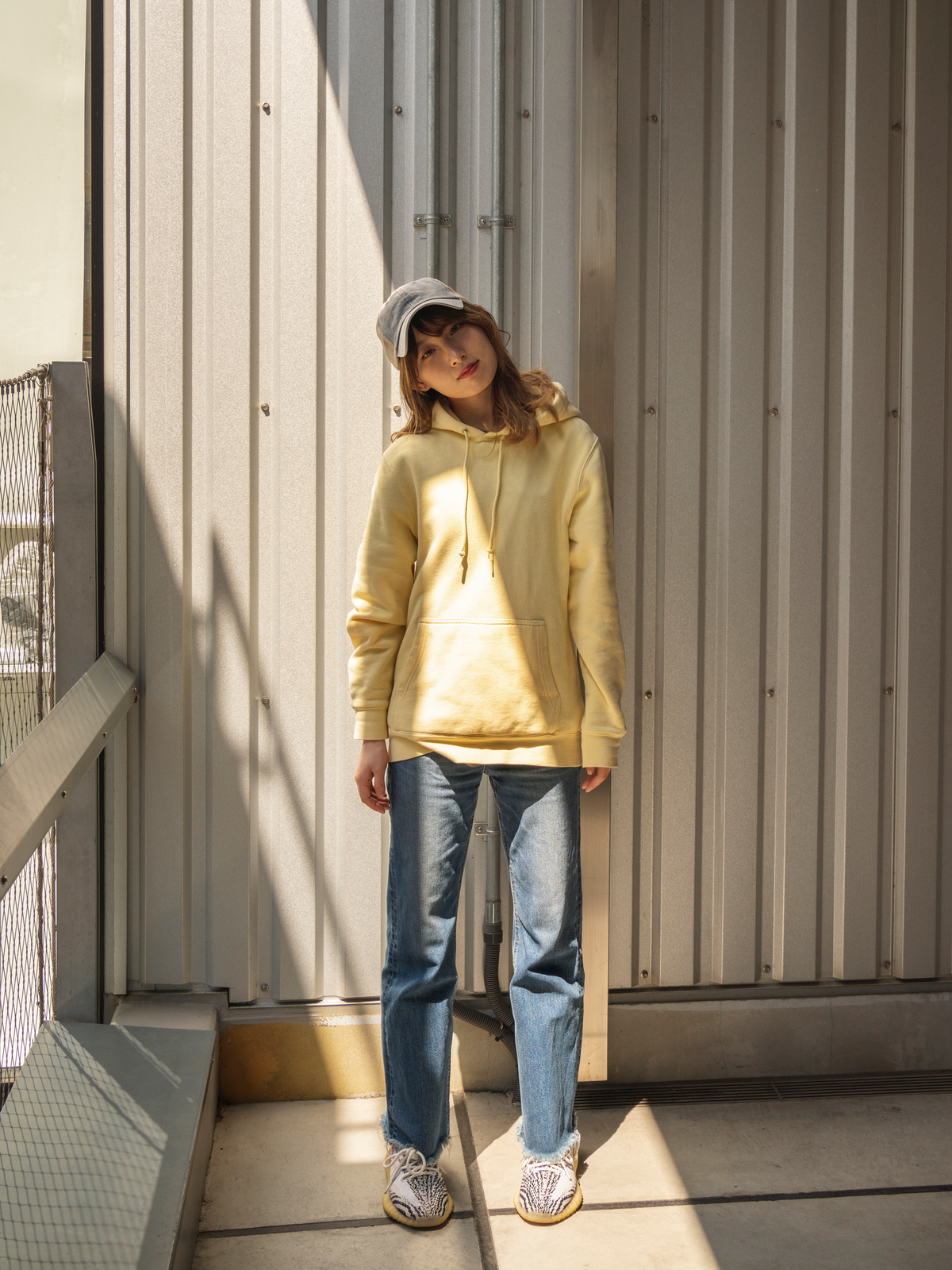 CAPPED OFF STYLE