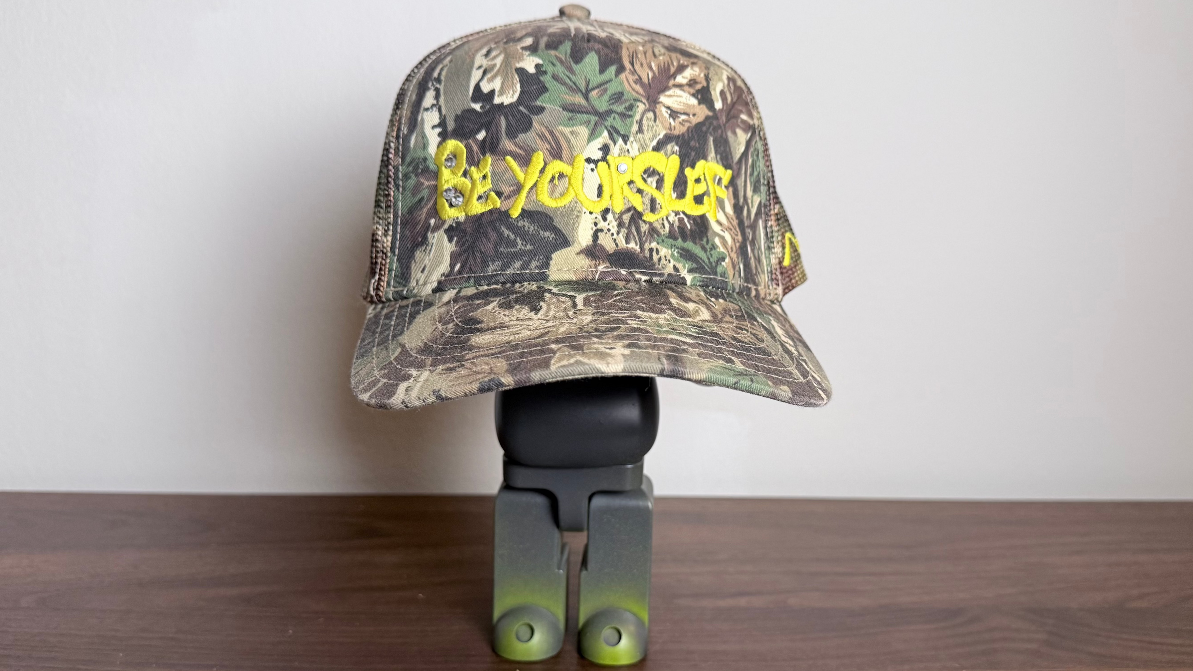 Be Yourslef Camo Mesh Hat