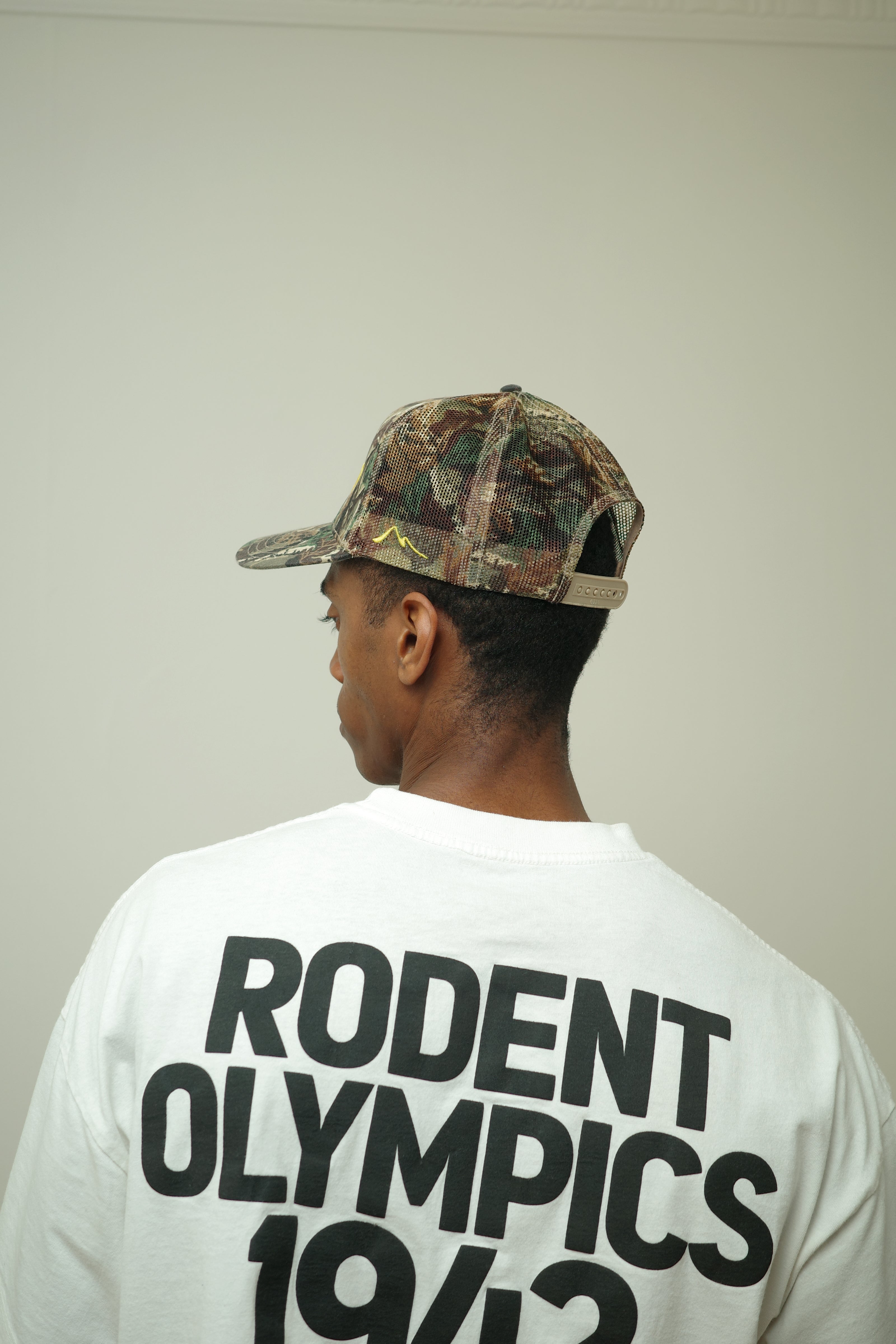 Be Yourslef Camo Mesh Hat