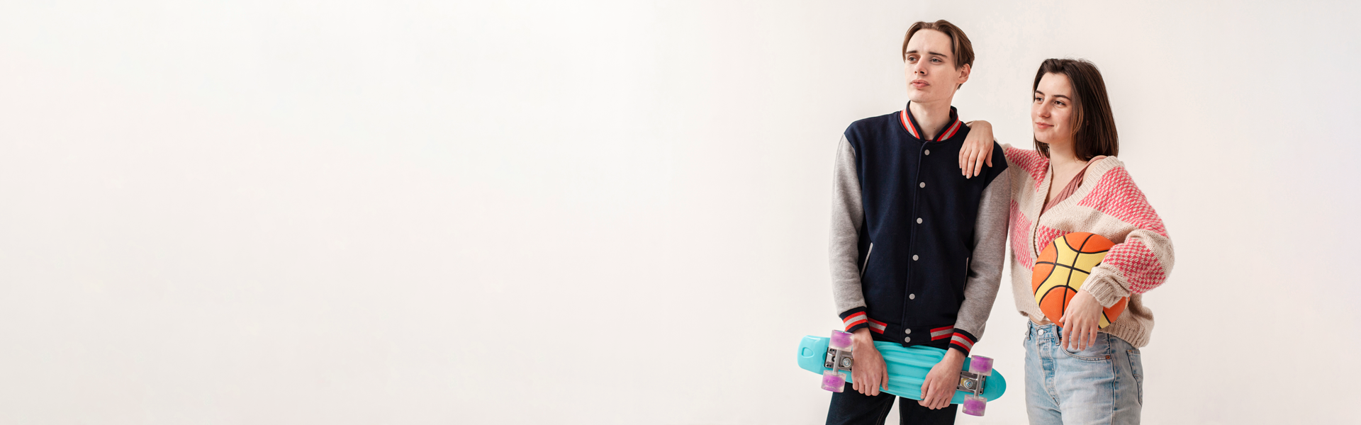 slider image slider_item_pyggbM